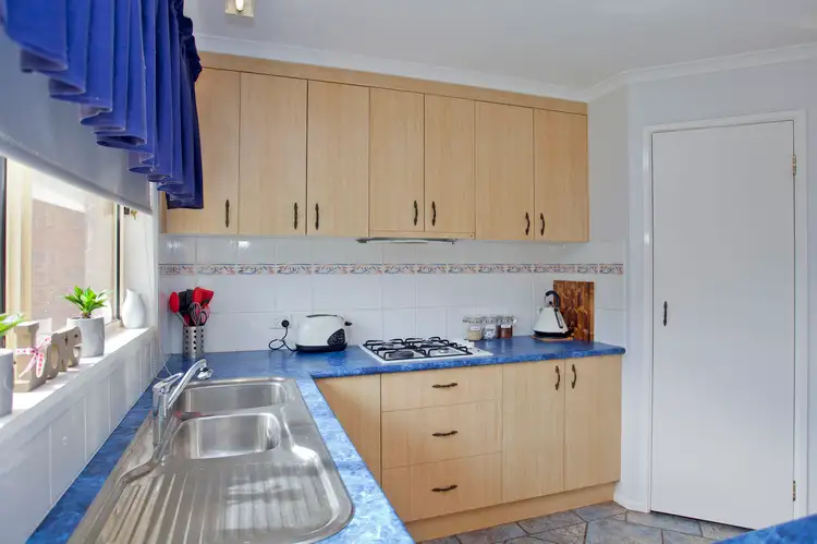 Sixth view of Homely house listing, 8 Buckland Court, Burrumbuttock NSW 2642
