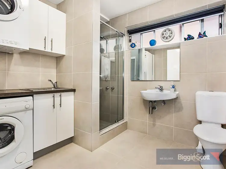 Fifth view of Homely apartment listing, 18/3-5 Lewis Street, Kingsville VIC 3012