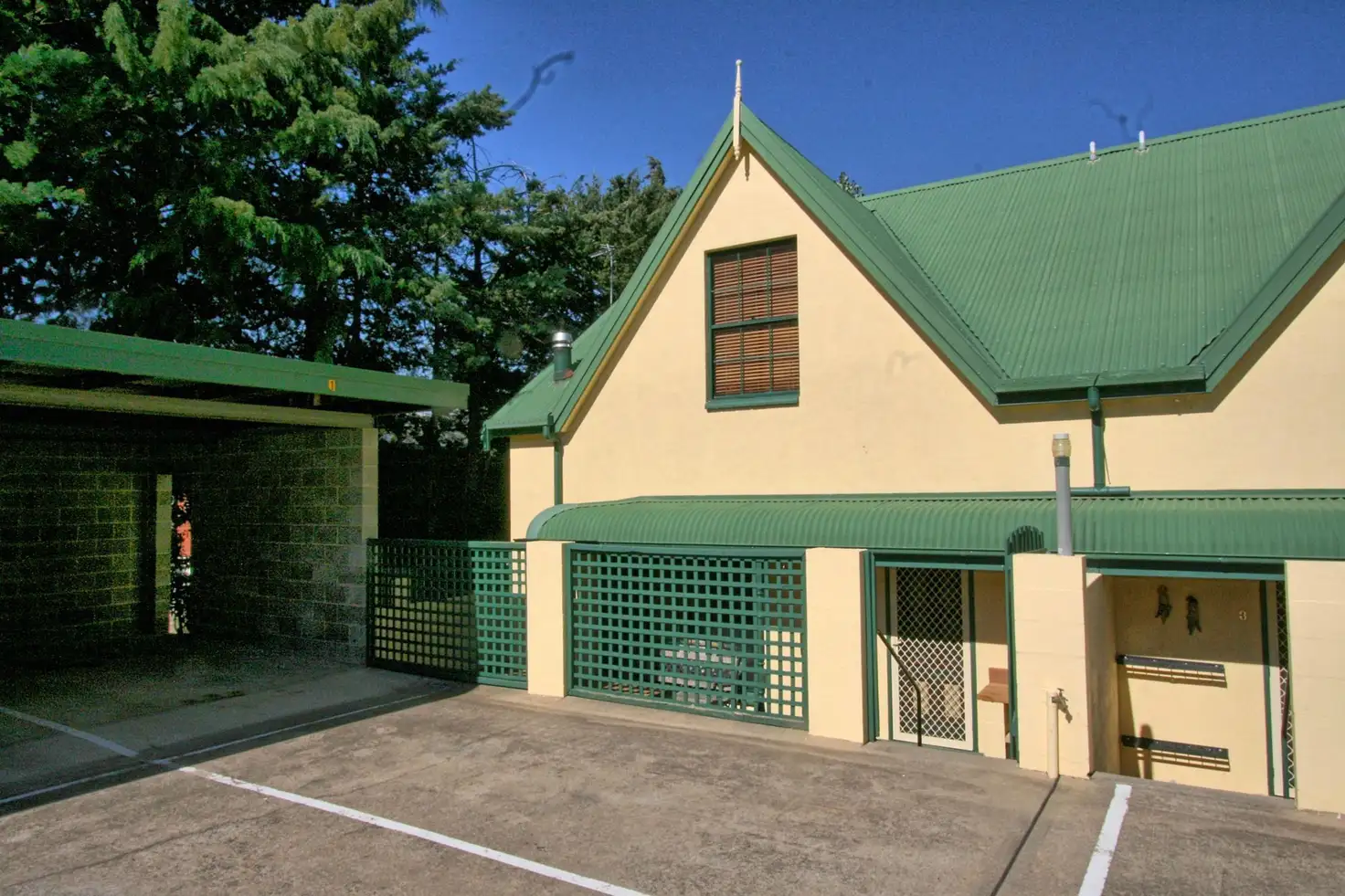 Main view of Homely unit listing, 4/27 Cobbon Crescent, Jindabyne NSW 2627