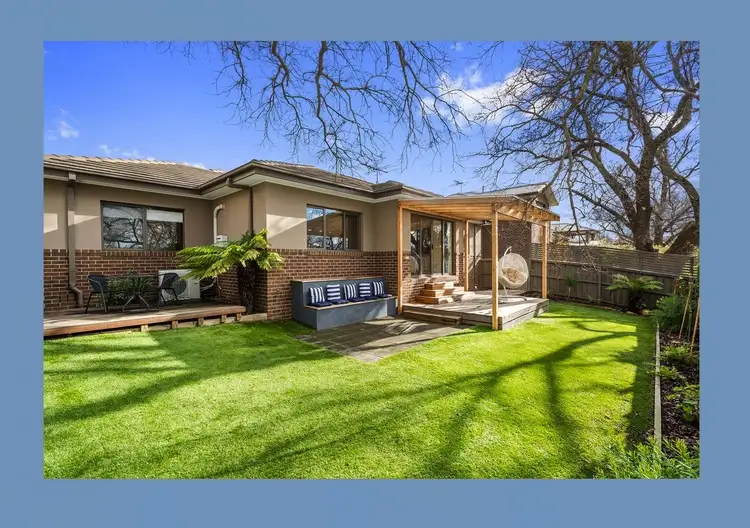 4/9 Rodney St, Gisborne VIC 3437