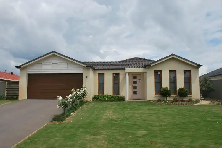 Main view of Homely house listing, 8 Victoria Avenue, Barooga NSW 3644