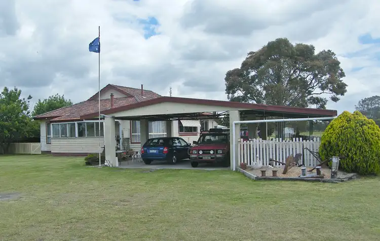 440 Lake Victoria Rd, Forge Creek VIC 3875