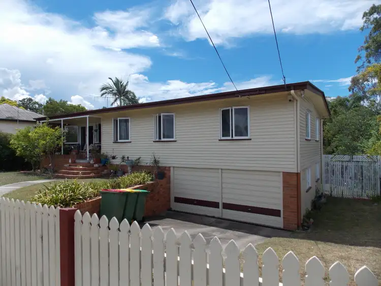 18 Holdsworth Rd, North Ipswich QLD 4305