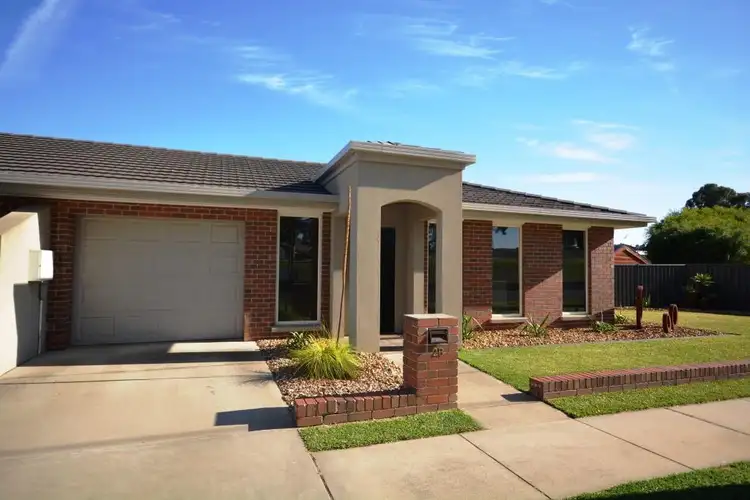 2B Colquhoun St, Stawell VIC 3380