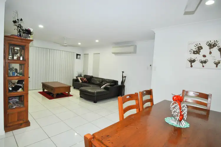 Sixth view of Homely house listing, 4 Salisbury Place, Ooralea QLD 4740
