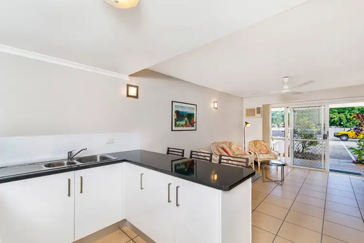 Seventh view of Homely unit listing, 2/239 Lake Street, Cairns North QLD 4870
