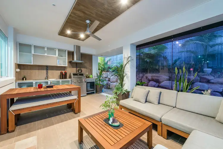 37 Kelsey Circuit, Nerang QLD 4211
