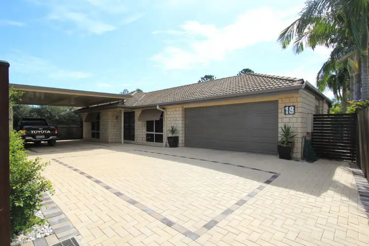 18 Maple Court, Yandina QLD 4561