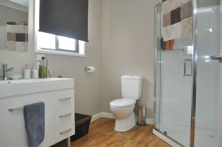 Fifth view of Homely house listing, 10 Old Sale Road, Moe VIC 3825