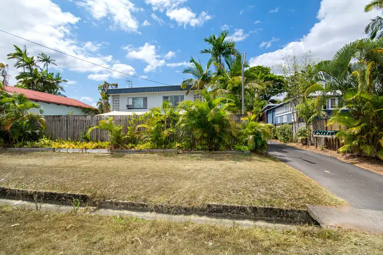 3/5 Thomas Street, Cairns North QLD 4870