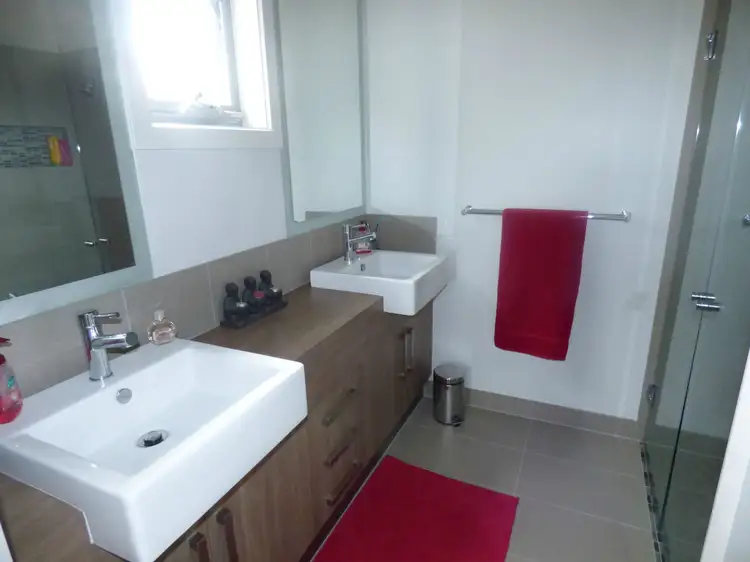 Fifth view of Homely house listing, 10 Amaroo Way, Newborough VIC 3825