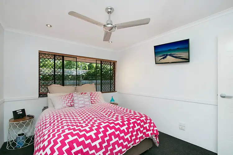 Fifth view of Homely unit listing, 2/7 Lind Avenue, Palm Beach QLD 4221