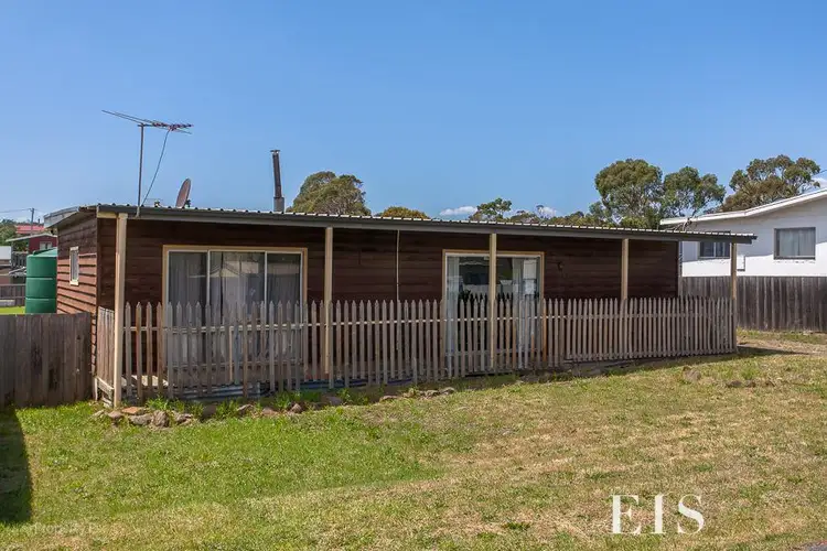17 Tenth Avenue, Dodges Ferry TAS 7173