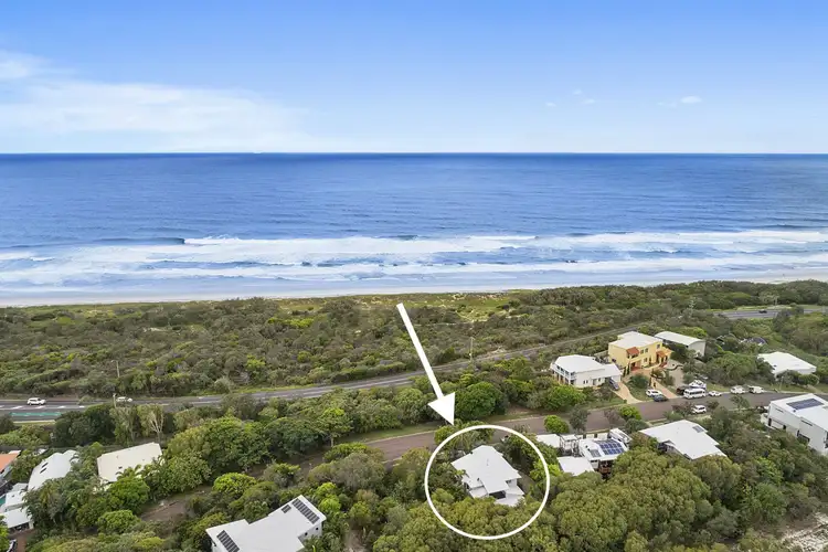 59 Wavecrest Drive, Castaways Beach QLD 4567