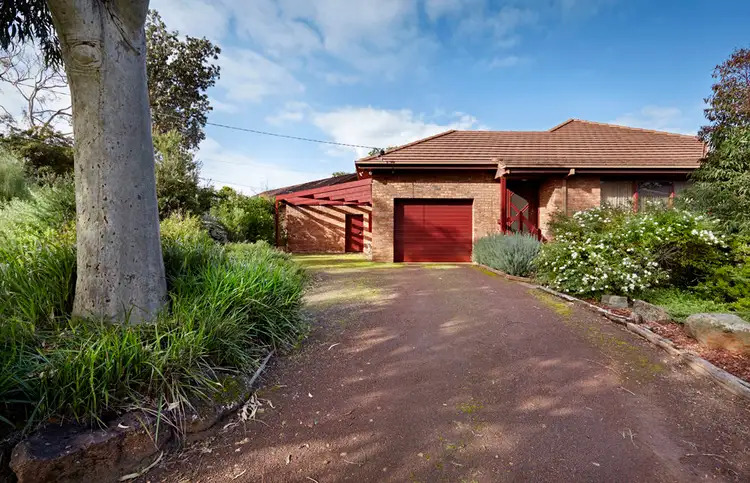 11 Waterford Avenue, Portland VIC 3305