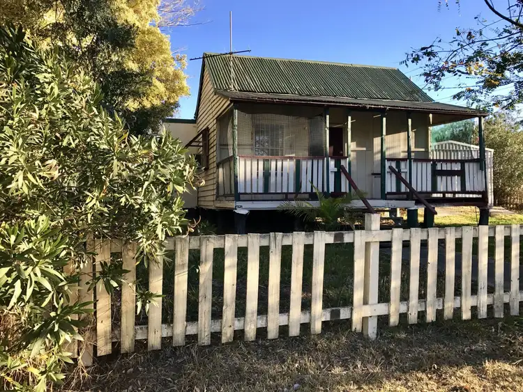 36 Dixon Street, Wulkuraka QLD 4305