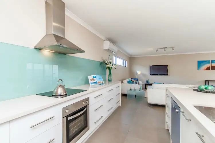 Fifth view of Homely house listing, 10 Bryanston Pass, Madeley WA 6065