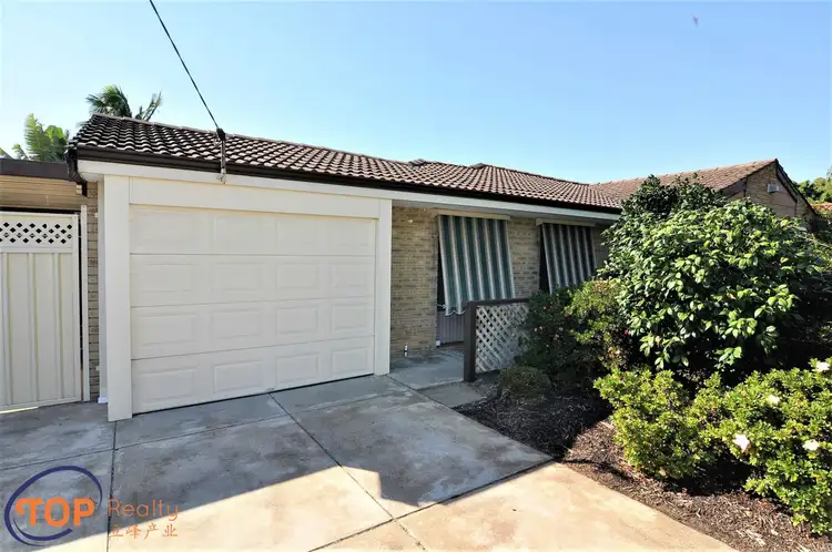 Second view of Homely house listing, 28 Portcullis Drive, Willetton WA 6155