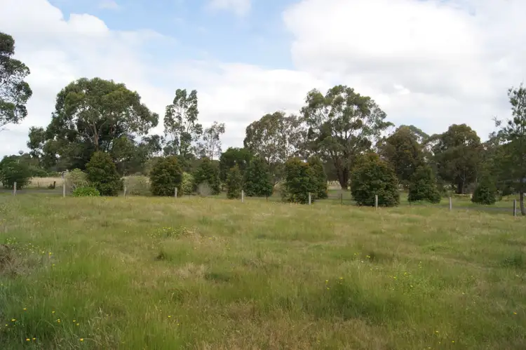 L1 Sandy Creek Road, Maffra VIC 3860