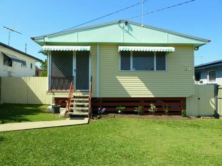 61 Griffith Road, Scarborough QLD 4020