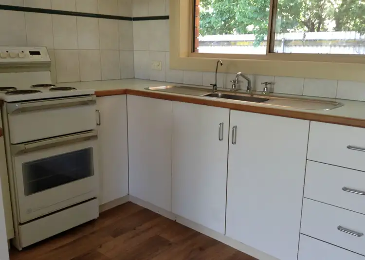 Third view of Homely townhouse listing, 2/148 Waller Street, Benalla VIC 3672