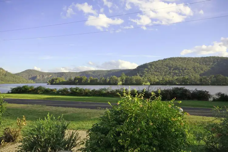 6698 Wisemans Ferry Road, Gunderman NSW 2775