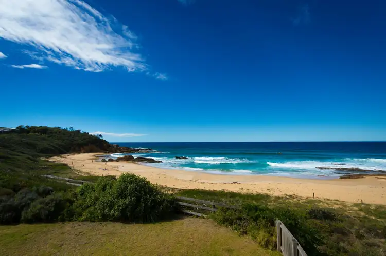 1 Dickinson Avenue, Bermagui NSW 2546