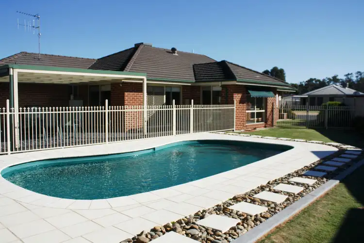 Second view of Homely house listing, 6 Sandy Court, Cobram VIC 3644