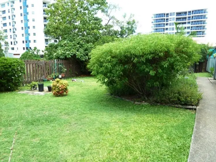 Third view of Homely unit listing, 2/1 Rock Street, Scarborough QLD 4020