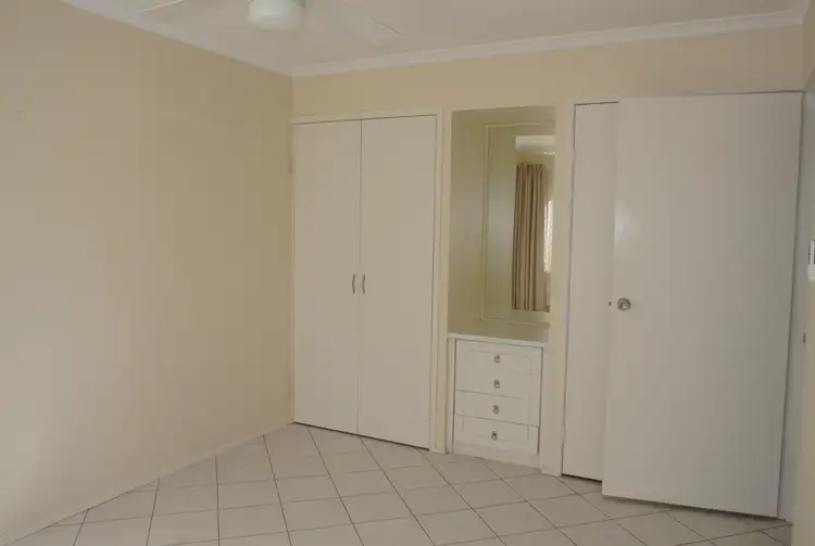 Fifth view of Homely unit listing, 2/10 Meredith St, Redcliffe QLD 4020