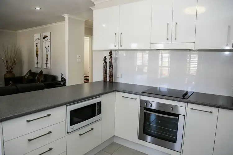 Sixth view of Homely villa listing, 1/6 Blue Wren Close, Port Macquarie NSW 2444