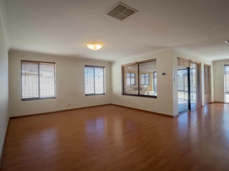 Fifth view of Homely house listing, 18 The Lakes Boulevard, Jandakot WA 6164