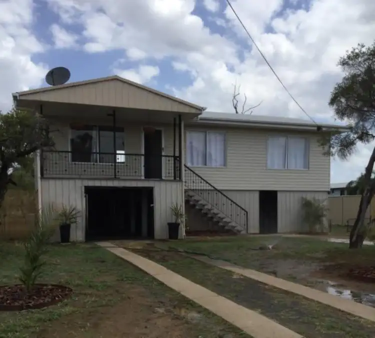 21 Blackbutt Street, Blackwater QLD 4717