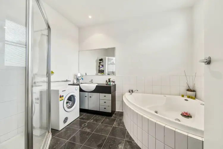 Sixth view of Homely unit listing, 32 Bluff Road, Black Rock VIC 3193