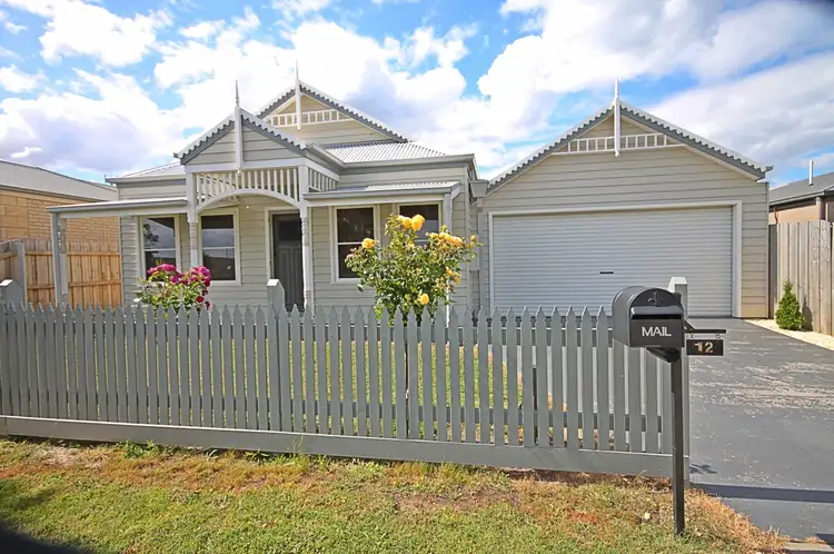 12 Smallman Ct, Paynesville VIC 3880