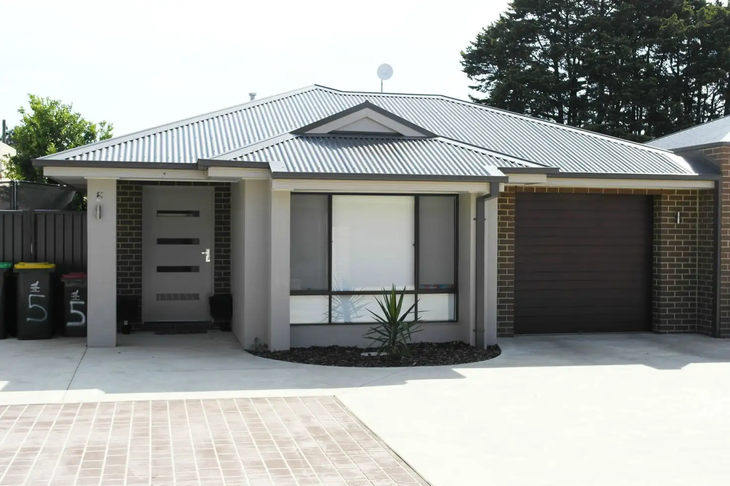 Main view of Homely unit listing, 5/12-14 Munro Street, Traralgon VIC 3844