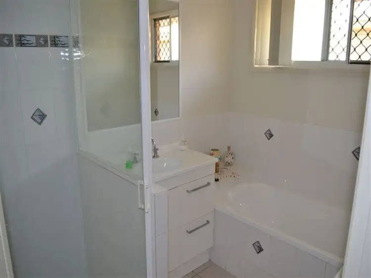 Seventh view of Homely house listing, 7 Isabel Court, Gracemere QLD 4702