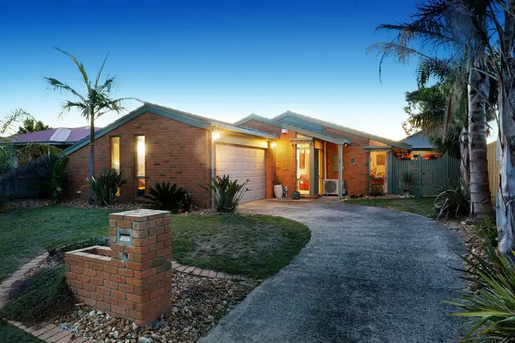 8 Clement Court, Narre Warren South VIC 3805