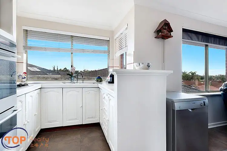 Second view of Homely semi-detached listing, 8 Newsam Close, Parkwood WA 6147