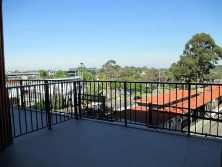 Fourth view of Homely apartment listing, 705/39 Kingsway, Glen Waverley VIC 3150