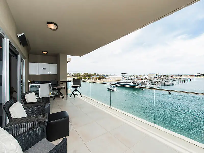 Main view of Homely unit listing, Unit 4/14 Veneto Lane, Mandurah WA 6210