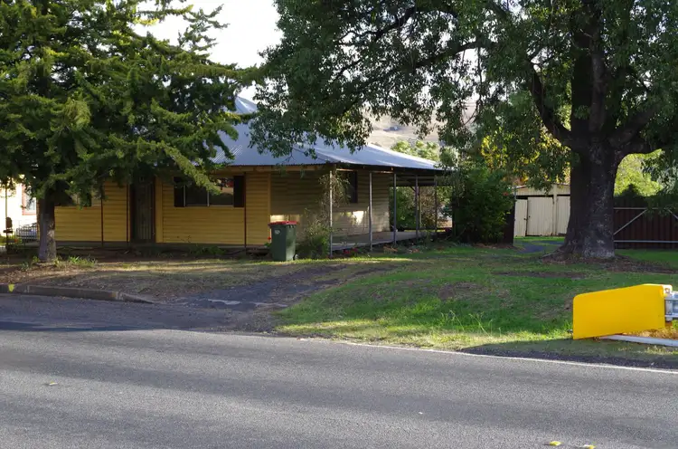 49 New England Highway, Willow Tree NSW 2339