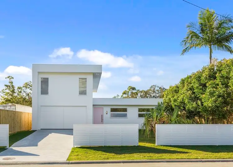 75 Tamarind Avenue, Cabarita Beach NSW 2488