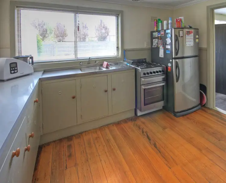Fourth view of Homely house listing, 31 Macarthur St, Bairnsdale VIC 3875