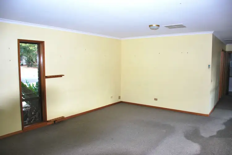 Sixth view of Homely house listing, 25 Burke Court, Cobram VIC 3644