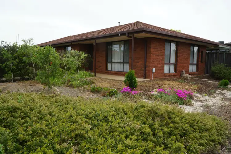 Second view of Homely house listing, 7 Craigmuir Drive, Mooroopna VIC 3629