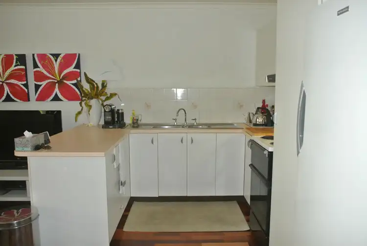 Sixth view of Homely unit listing, 2/38 Annie Street, Woody Point QLD 4019