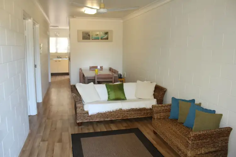 1/23 Yates Street, Nelly Bay QLD 4819