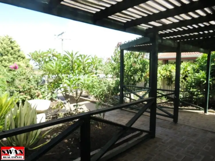 Second view of Homely house listing, 33 Tamarine Way, Swan View WA 6056