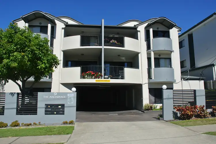 6/9 McNaughton St, Redcliffe QLD 4020